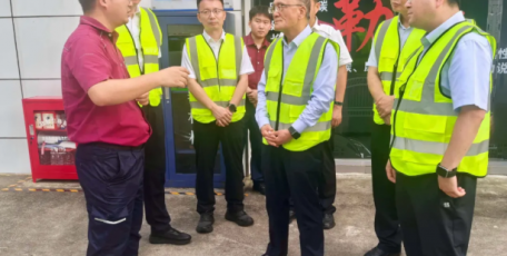 张恺颙到川渝地区调研市场营销工作