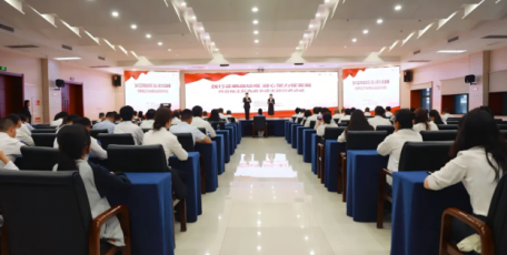 陕西农发集团举办劳模工匠先进事迹宣讲会