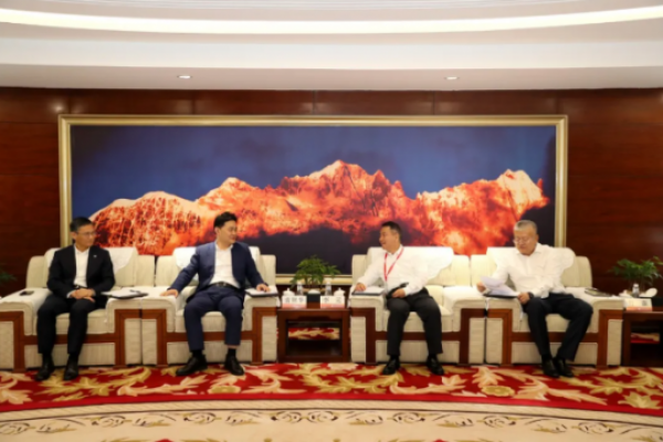 陕投集团与招商银行座谈交流